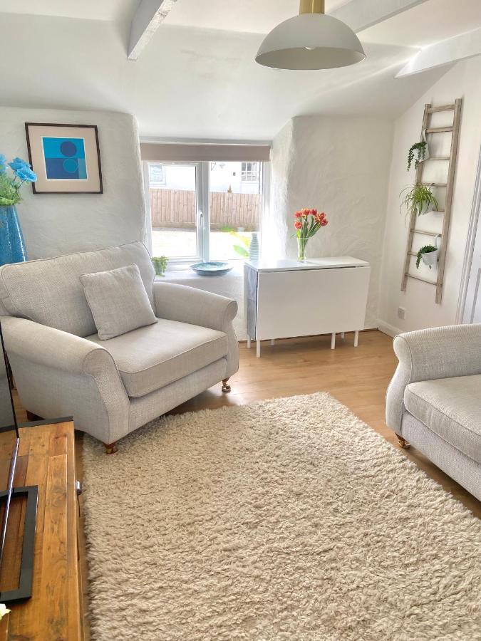 Idyllic Cornish Cottage, Superking Bed, Private Garden Dogs Welcome Truro Exterior photo